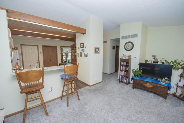 400 SOO MARIE AVENUE, Stevens Point, WI 54481