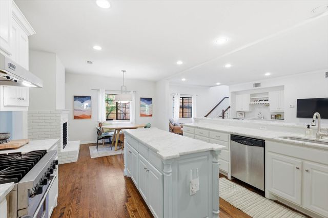 6631 Sunnyland Lane, Dallas, TX 75214