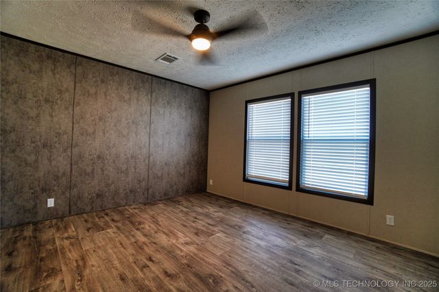 6547 Gentle Wake Way, Madill, OK 73439