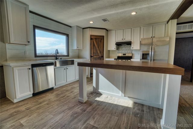 6547 Gentle Wake Way, Madill, OK 73439