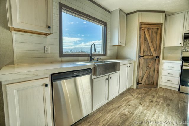 6547 Gentle Wake Way, Madill, OK 73439