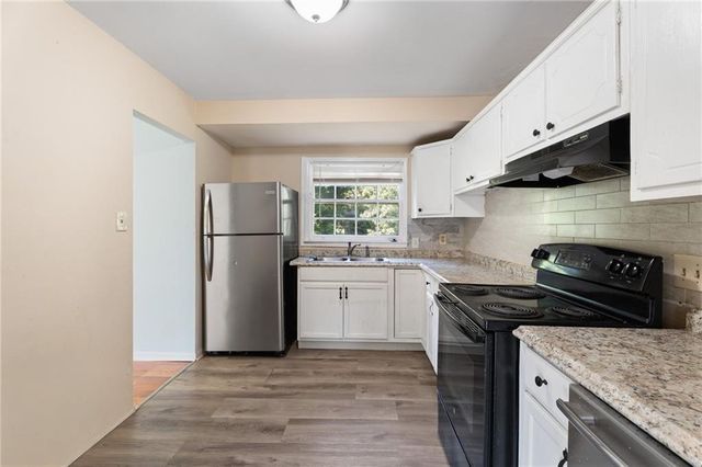 10555 Thrasher Road, Jonesboro, GA 30238