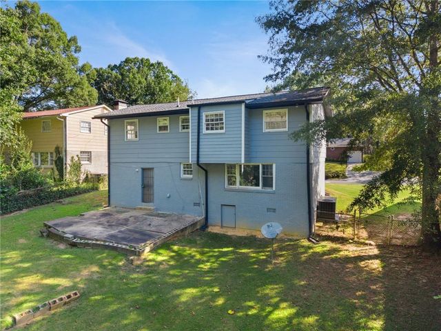 10555 Thrasher Road, Jonesboro, GA 30238