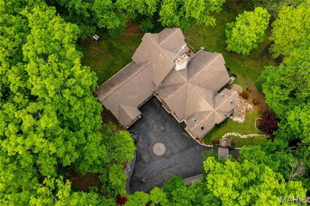 4218 White Oak Drive, High Ridge, MO 63049