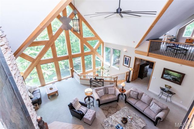 4218 White Oak Drive, High Ridge, MO 63049