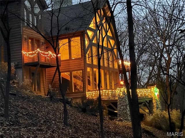 4218 White Oak Drive, High Ridge, MO 63049