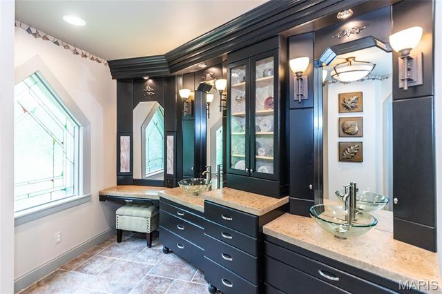 4218 White Oak Drive, High Ridge, MO 63049