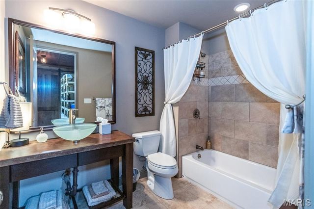 4218 White Oak Drive, High Ridge, MO 63049