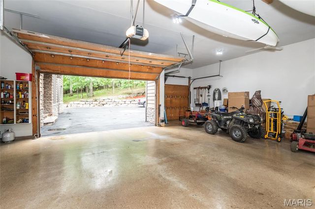 4218 White Oak Drive, High Ridge, MO 63049