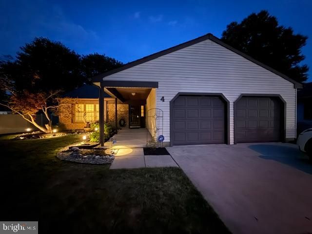 4 MARIGOLD CT, Mount Laurel, NJ 08054