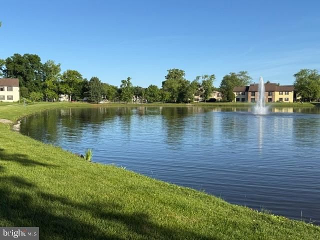 4 MARIGOLD CT, Mount Laurel, NJ 08054