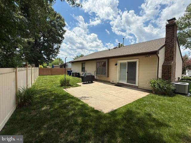 4 MARIGOLD CT, Mount Laurel, NJ 08054