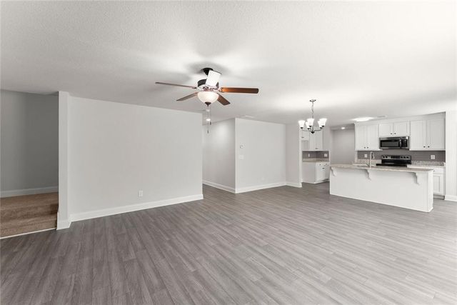 68 Suwannee Way, Jefferson, GA 30549