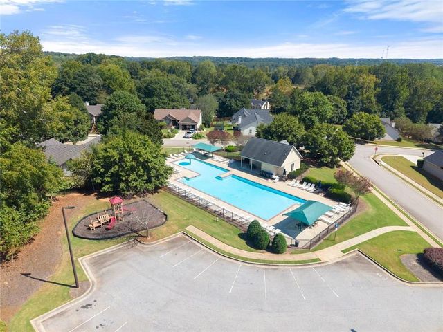 68 Suwannee Way, Jefferson, GA 30549