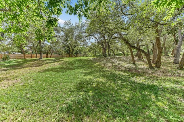 9004 LA FAUNA PATH, Austin, TX 78737