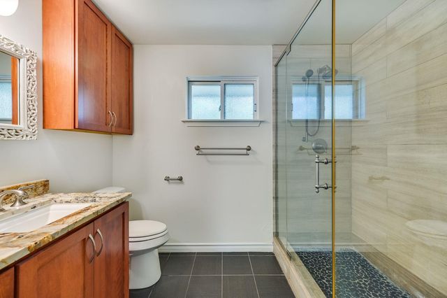 9004 LA FAUNA PATH, Austin, TX 78737