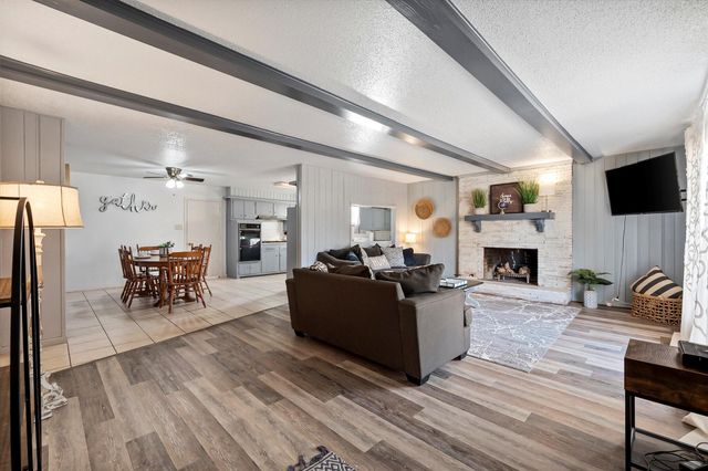 4904 15th Street, Lubbock, TX 79416