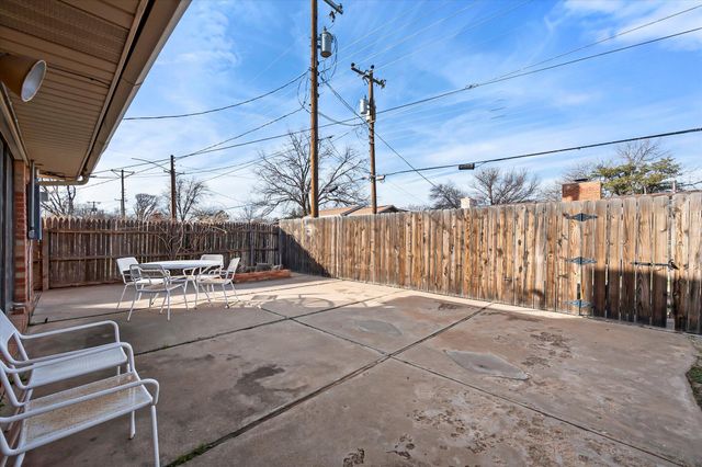 4904 15th Street, Lubbock, TX 79416
