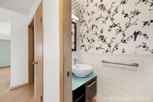 3620 Sterling Road, Downers Grove, IL 60515