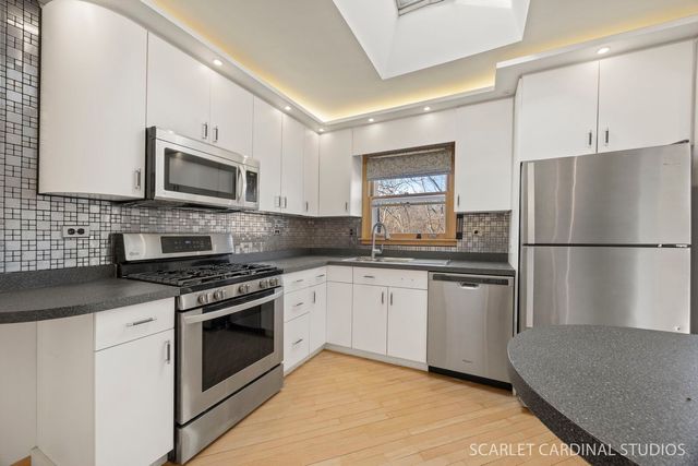 3620 Sterling Road, Downers Grove, IL 60515