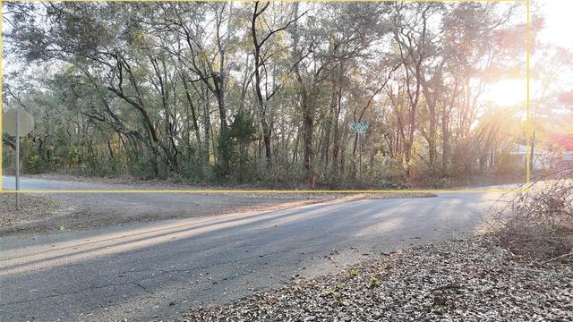 3298 E PIERCE STREET, Inverness, FL 34453