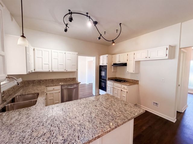2405 Waterloo Lane, Mesquite, TX 75181