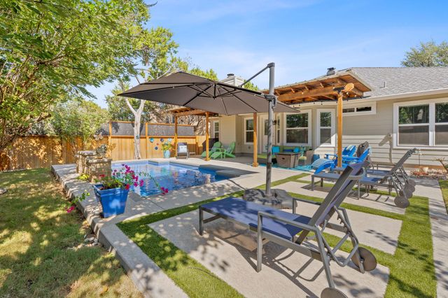 1905 Woodland DR, Cedar Park, TX 78613