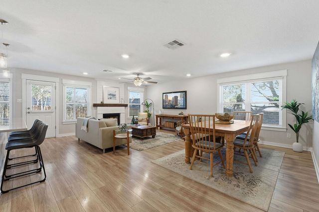 1905 Woodland DR, Cedar Park, TX 78613