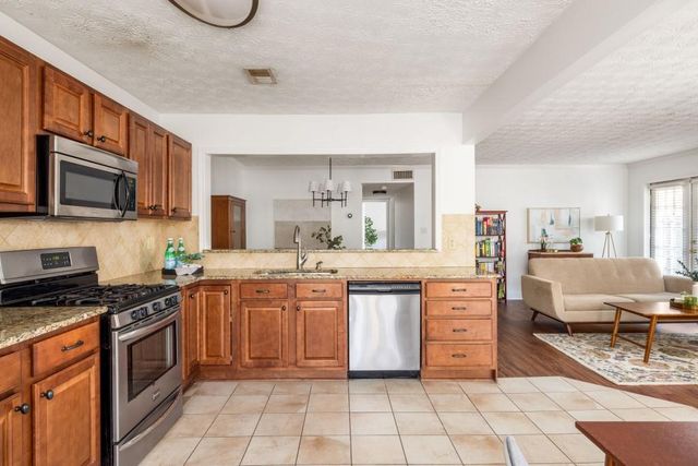 1335 N Crossing NE Drive 1335, Atlanta, GA 30329