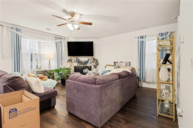 5688 T A Bryant Way, Lithonia, GA 30038