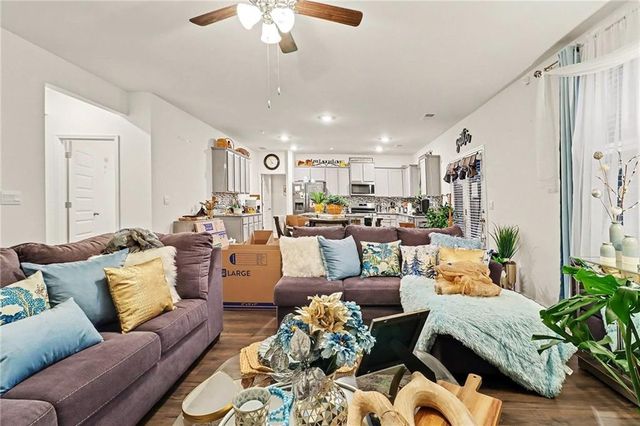 5688 T A Bryant Way, Lithonia, GA 30038