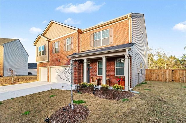 5688 T A Bryant Way, Lithonia, GA 30038