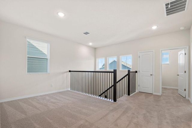 108 Woodrow LN, Liberty Hill, TX 78642