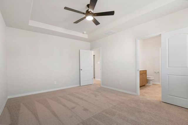 108 Woodrow LN, Liberty Hill, TX 78642