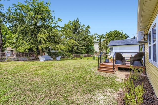 4005 Maury Street, Houston, TX 77009