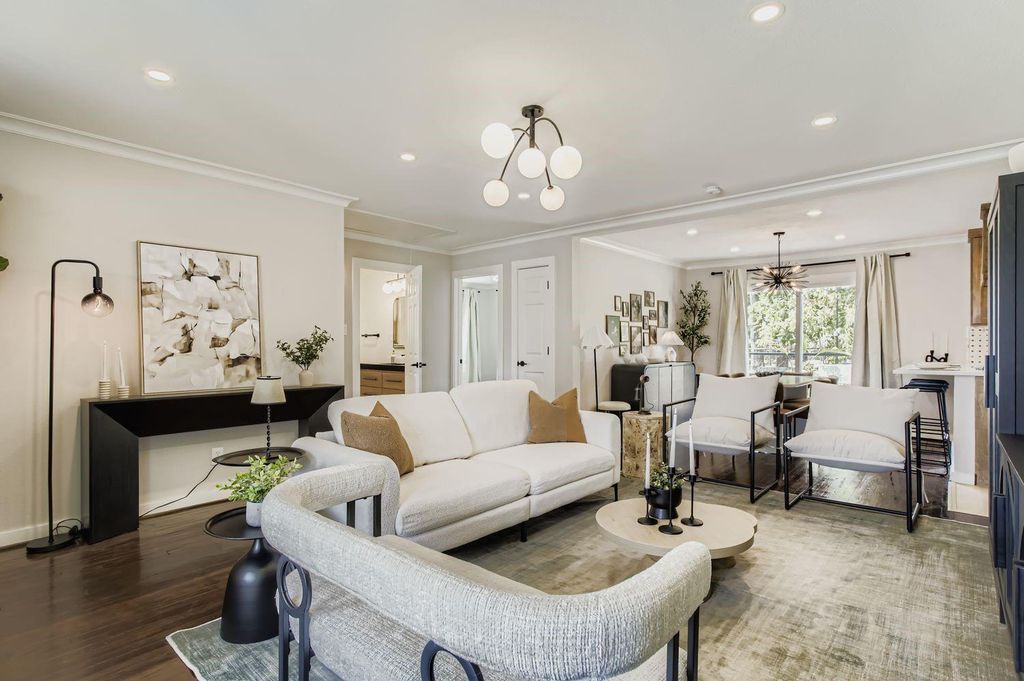 4005 Maury Street, Houston, TX 77009