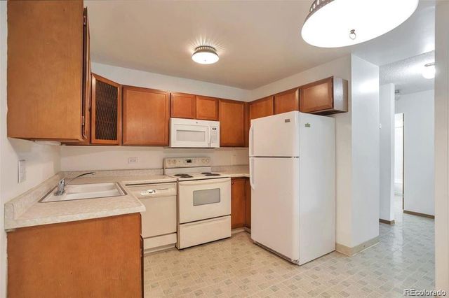 9340 E Center Avenue 8A, Denver, CO 80247