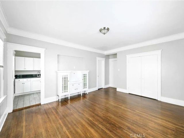 463 W 6th, Long Beach, CA 90802