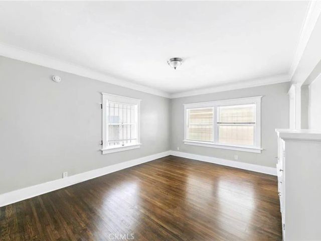 463 W 6th, Long Beach, CA 90802