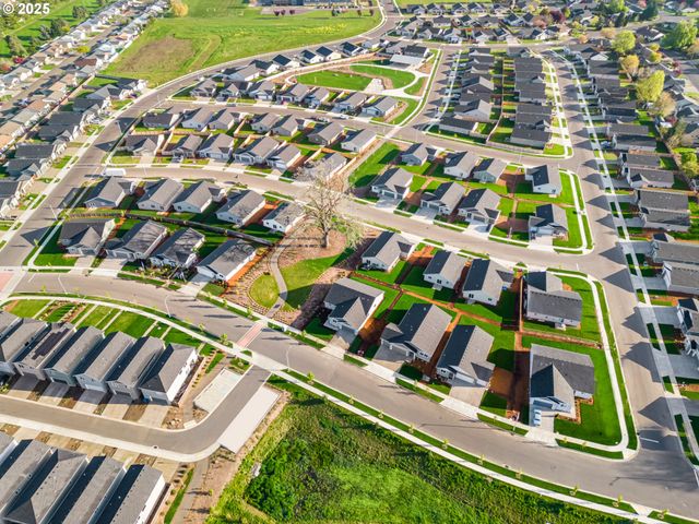 630 Merriott Lane, Woodburn, OR 97071