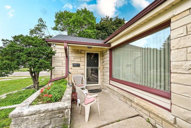 5340 W Melvina STREET, Milwaukee, WI 53216