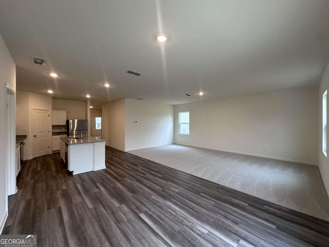 298 Bandimere Pkwy, Dallas, GA 30157