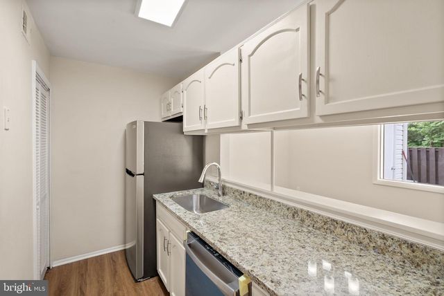46 SIMEON LN, Sterling, VA 20164