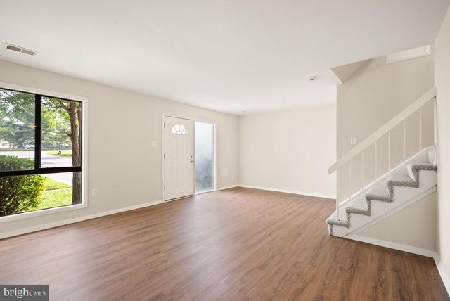 46 SIMEON LN, Sterling, VA 20164