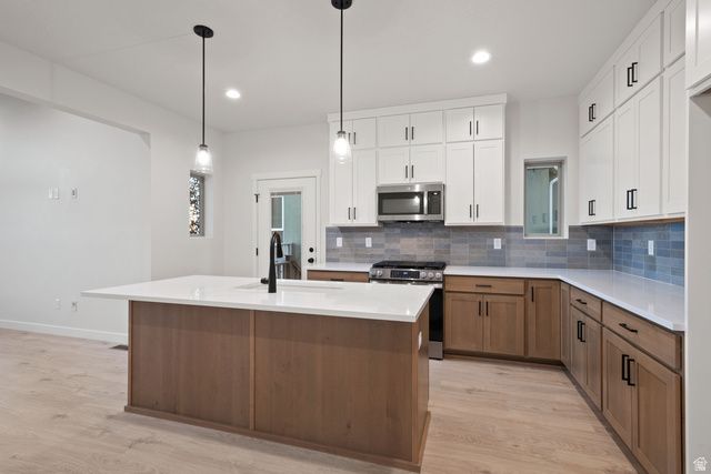 7029 W LAKE AVE, South Jordan, UT 84009