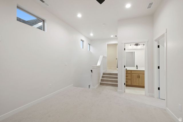 7029 W LAKE AVE, South Jordan, UT 84009