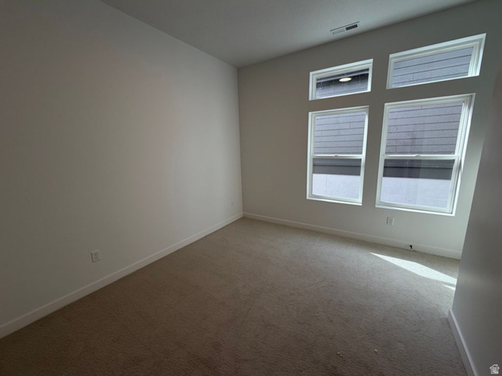 Image 13 of property listing at 7029 W LAKE AVE, South Jordan, UT 84009