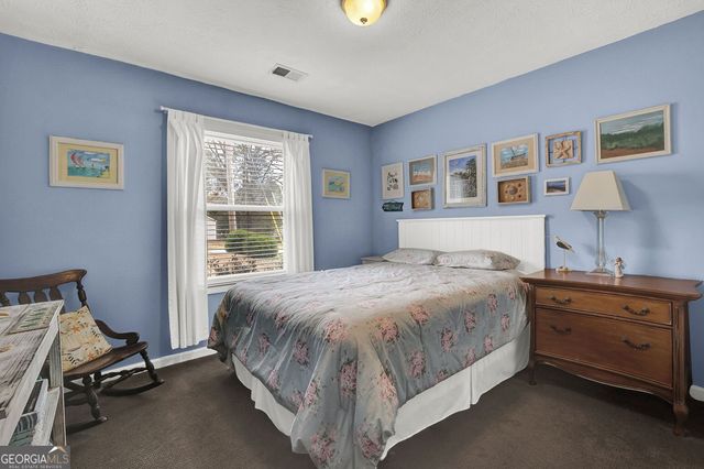 2963 Owens Meadow Drive NW, Kennesaw, GA 30152