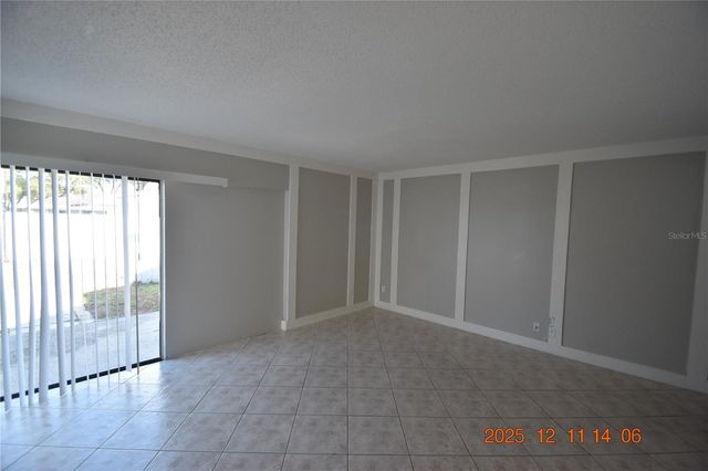 10541 PARKCREST DRIVE, Tampa, FL 33624