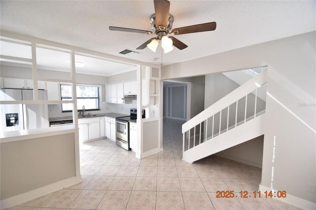 10541 PARKCREST DRIVE, Tampa, FL 33624